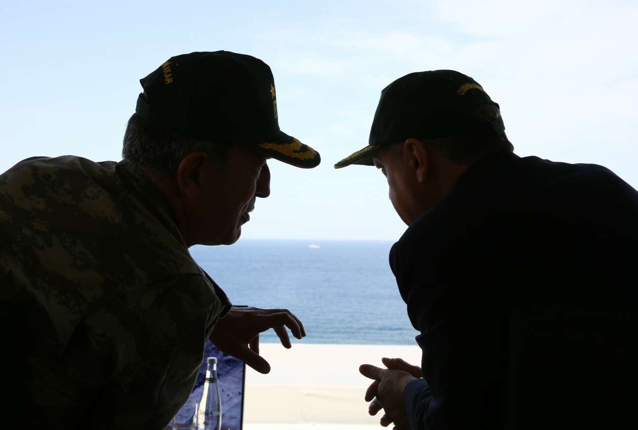 Ακραία ρητορική Ερντογάν – Ακάρ: Θυμηθείτε τι πάθατε στη Σμύρνη – μην πάτε γυρεύοντας