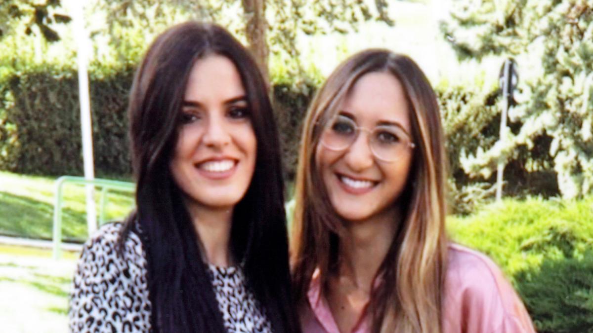 Από λάθος στο μαιευτήριο άλλαξαν γονείς αλλά… μεγάλωσαν σαν αδελφές