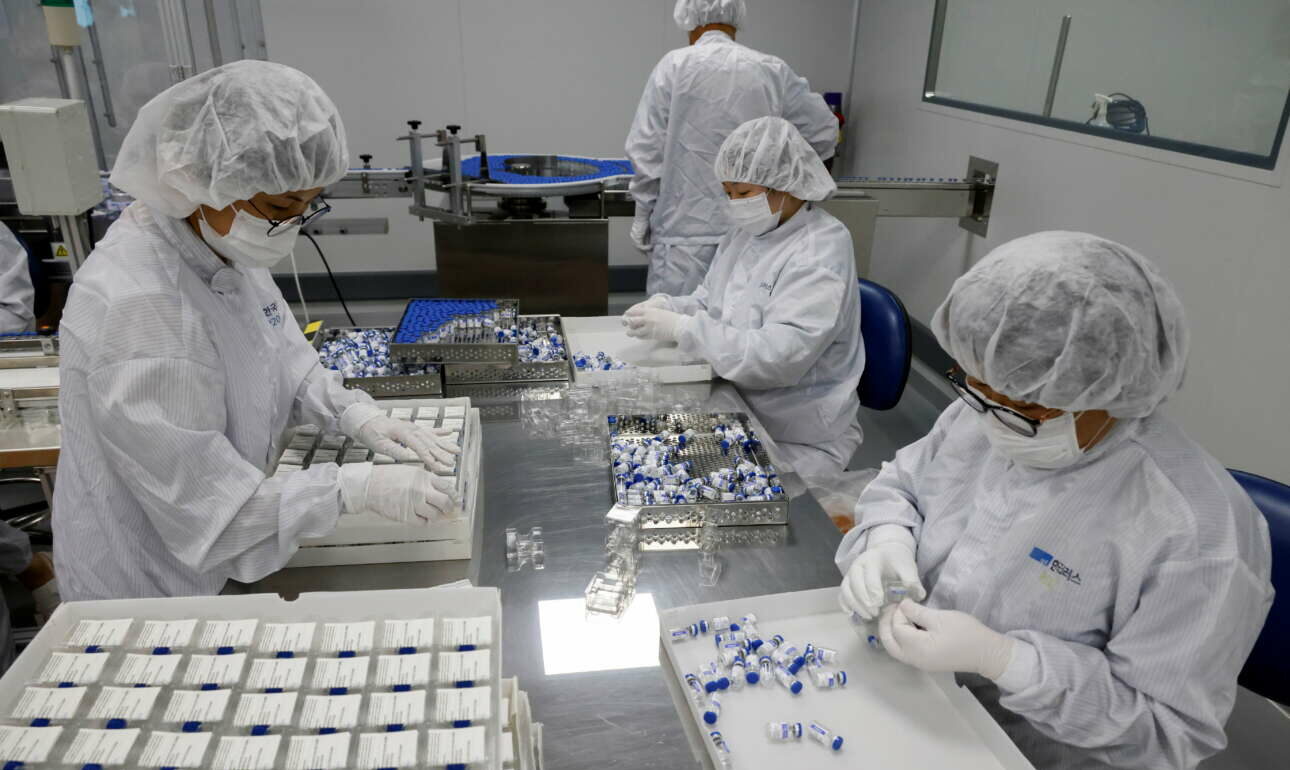 Ρωσία: Εξαρση του κορονοϊού με πάνω από 900 θανάτους καθημερινά