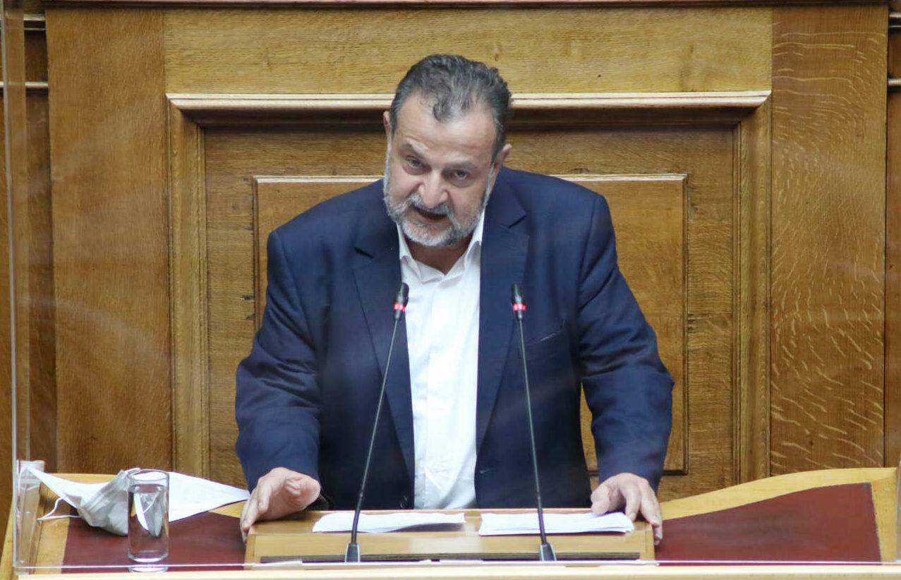 Ο Βασίλης Κεγκέρογλου υποψήφιος για την προεδρία του ΚΙΝΑΛ