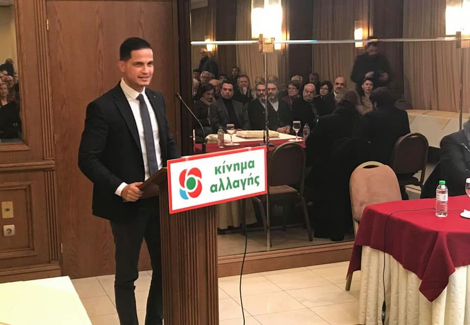 ΚΙΝΑΛ: Ο Καρανικόλας εγκατέλειψε τη Φώφη για χάρη του Ανδρέα Λοβέρδου