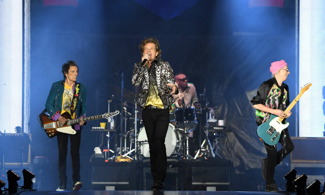 Και οι Stones υπέκυψαν στη βία της πολιτικής ορθότητας