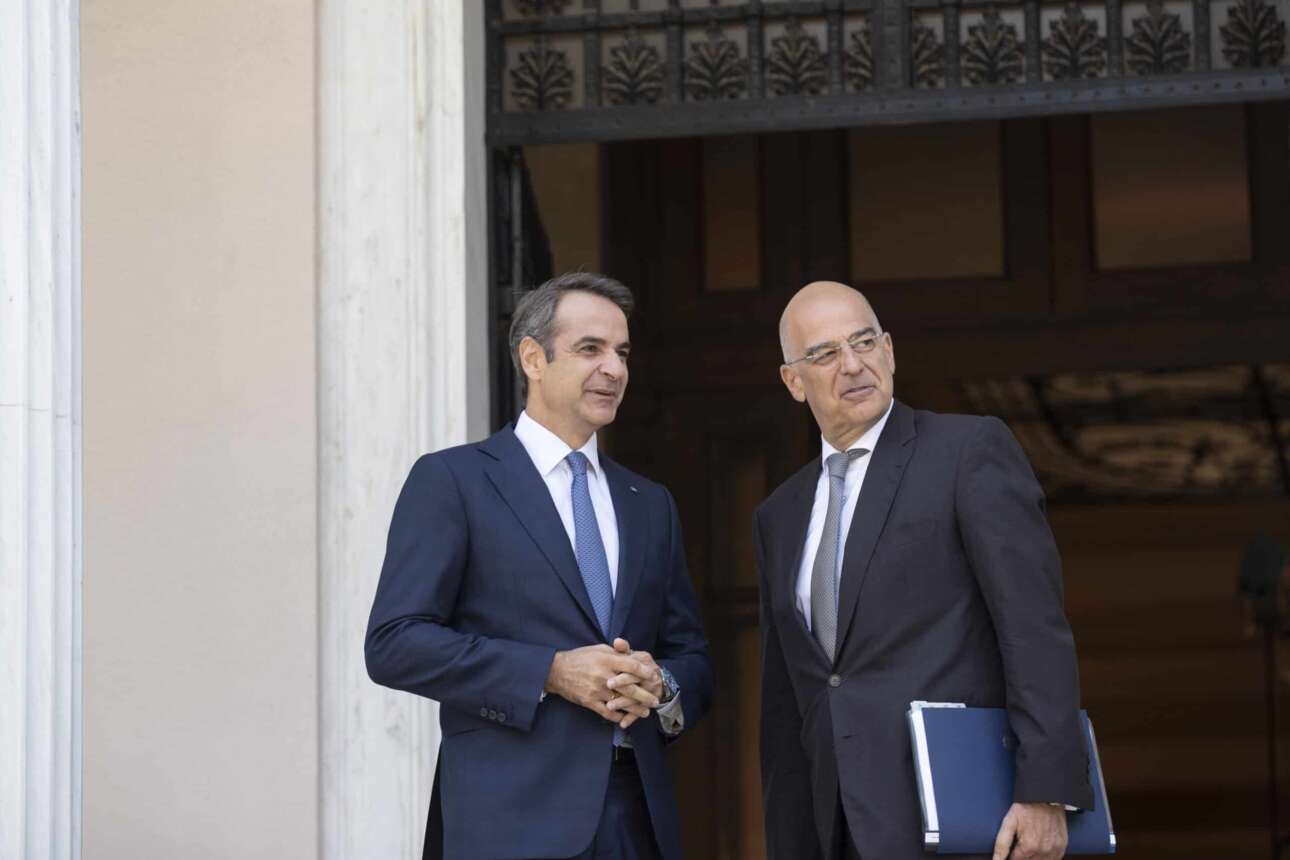 «Οι Αμερικανοί παρακάμπτουν τα Στενά»: Συνάντηση Μητσοτάκη – Δένδια παραμονές της νέας MDCA