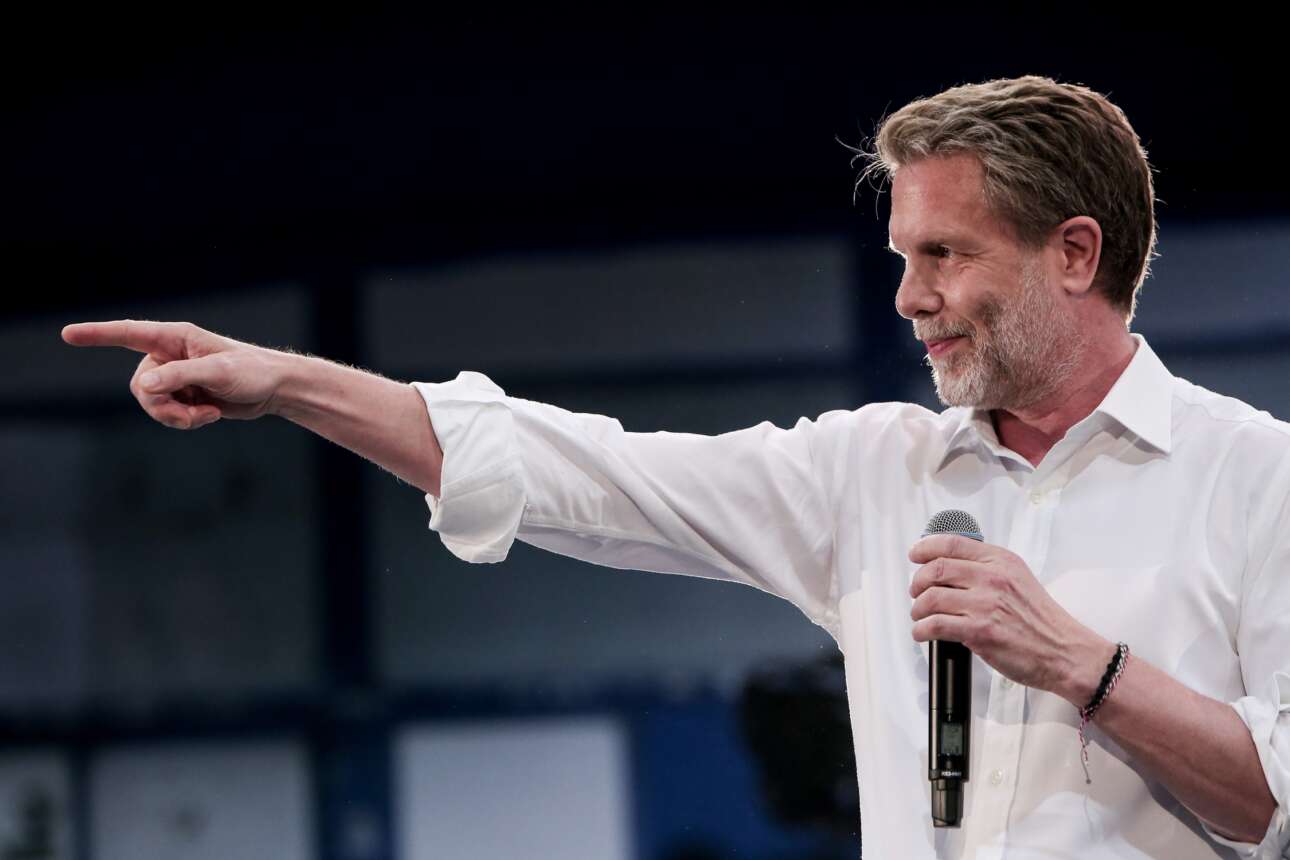 Ο Παύλος Γερουλάνος υποψήφιος για αρχηγός του ΚΙΝΑΛ