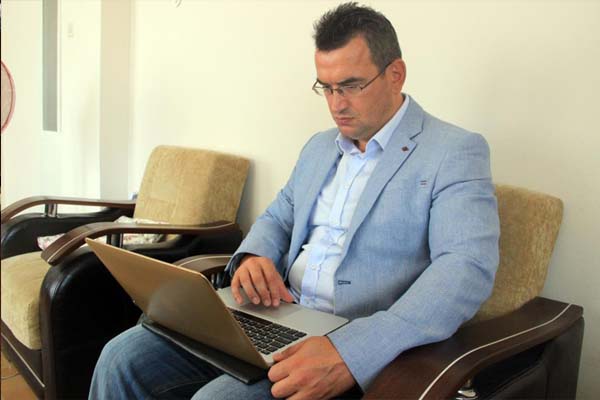 Στη φυλακή κρατάει τον Οσμάν Καβαλά ο Ερντογάν – συνέλαβε και τον Μετίν Γκουρτσάν