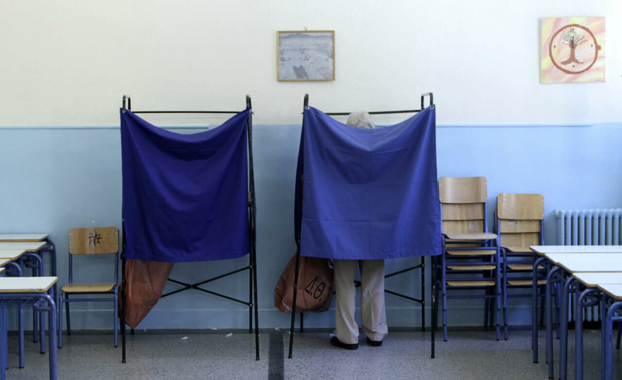 Δημοσκόπηση MRB: Προβάδισμα 11,6% της ΝΔ, στο 11% το ΚΙΝΑΛ