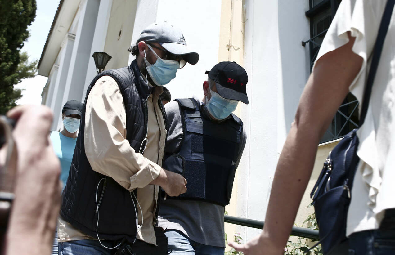 «Dr. Kontos»: Απαλλαγή των 16 συγκατηγορουμένων ζήτησε ο εισαγγελέας