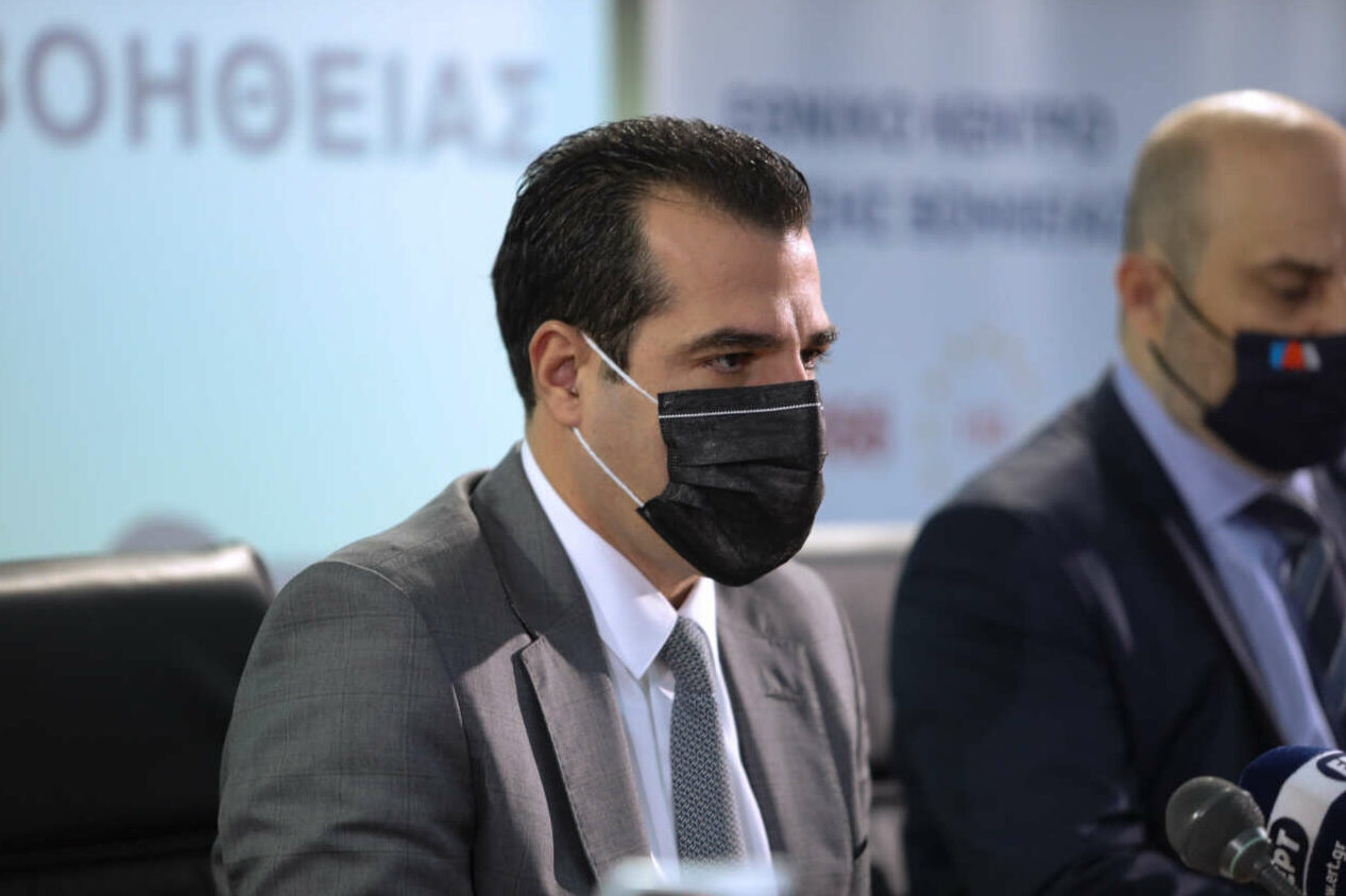 Πλεύρης: Τα μέτρα θα αποδώσουν, το ΕΣΥ θα αντέξει, δεν θα έχουμε lockdown