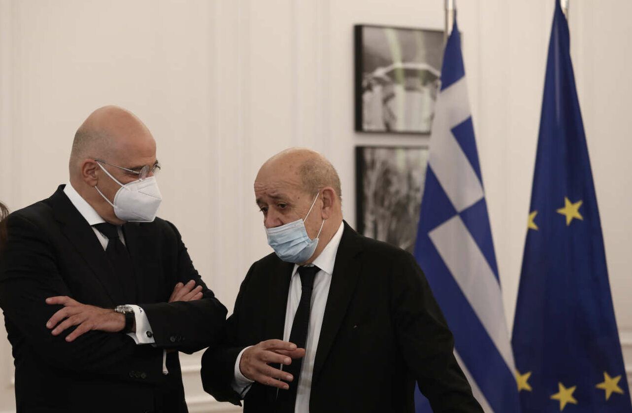 Μήνυμα Δένδια στη Μαδρίτη: Τα κράτη-μέλη να μην εξοπλίζουν χώρες που απειλούν την ΕΕ