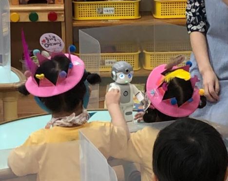 Ρομποτικοί νηπιαγωγοί ετοιμάζουν τα παιδιά για το ψηφιακό μέλλον