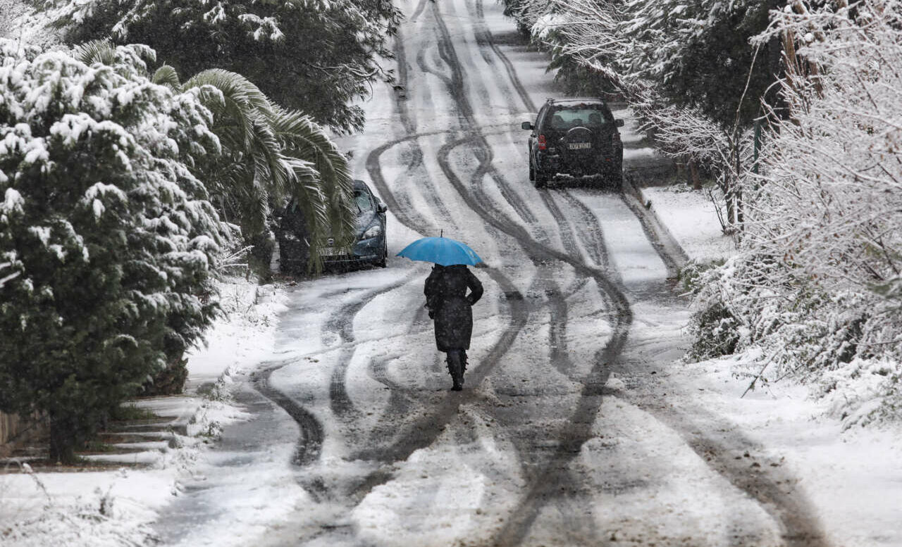 Καιρός: Σαββατοκύριακο με χιόνια, καταιγίδες και θυελλώδεις ανέμους
