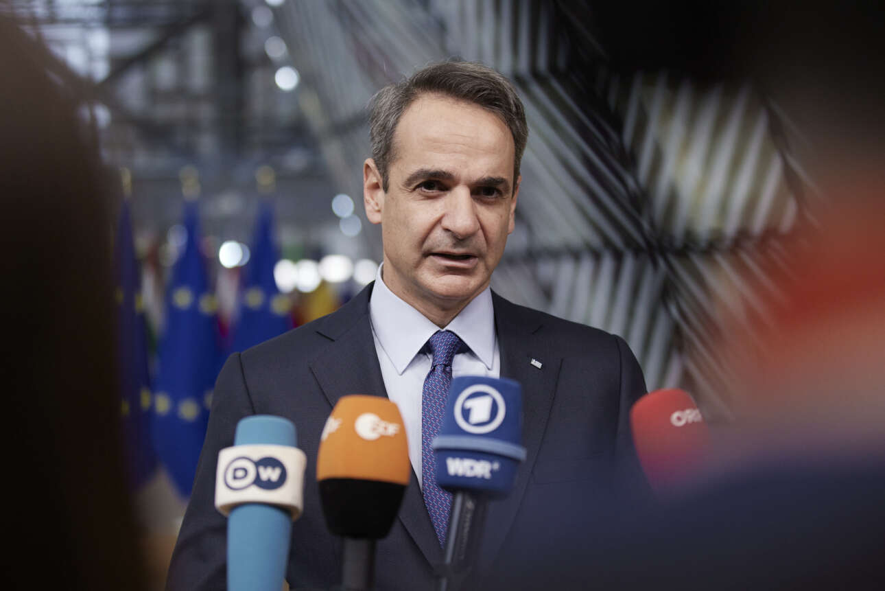 Μητσοτάκης από Βρυξέλλες: Επιπλέον testing τα Χριστούγεννα – Νέες ελαφρύνσεις για τους καταναλωτές