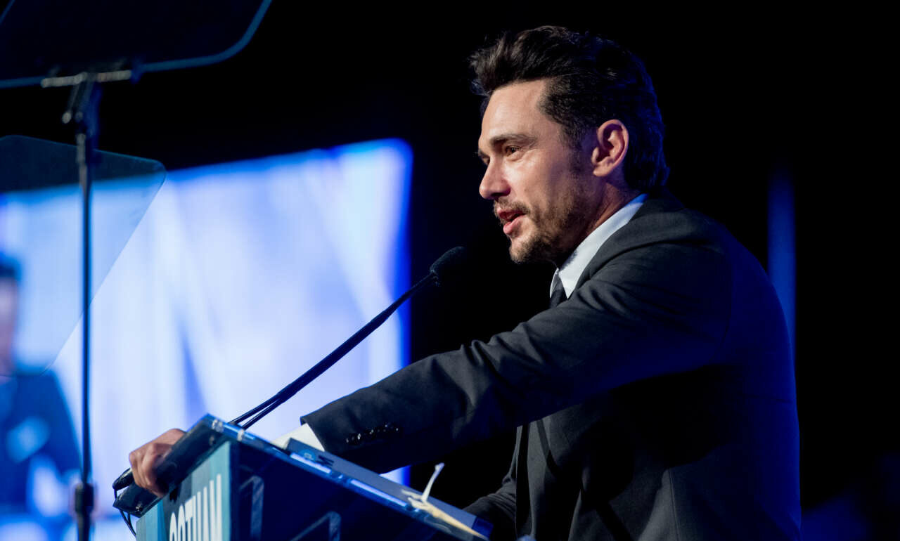 Ο Τζέιμς Φράνκο το παραδέχθηκε: «Εκανα σεξ με μαθήτριές μου – Ηταν λάθος»