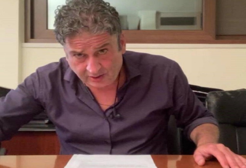 Ο αρνητής δικηγόρος Αντωνιάδης κόλλησε κορονοϊό και δεν μπορεί να πάει στο δικαστήριο