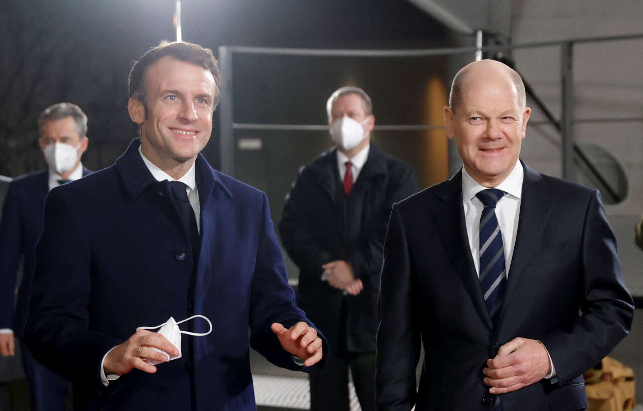 Κοινή έκκληση Μακρόν και Σολτς σε Πούτιν για αποκλιμάκωση