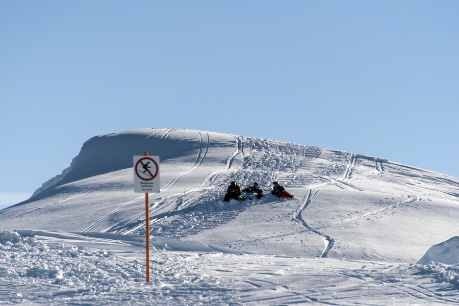 Αυστρία: Χιονοστιβάδα… κρουσμάτων στα χιονοδρομικά κέντρα