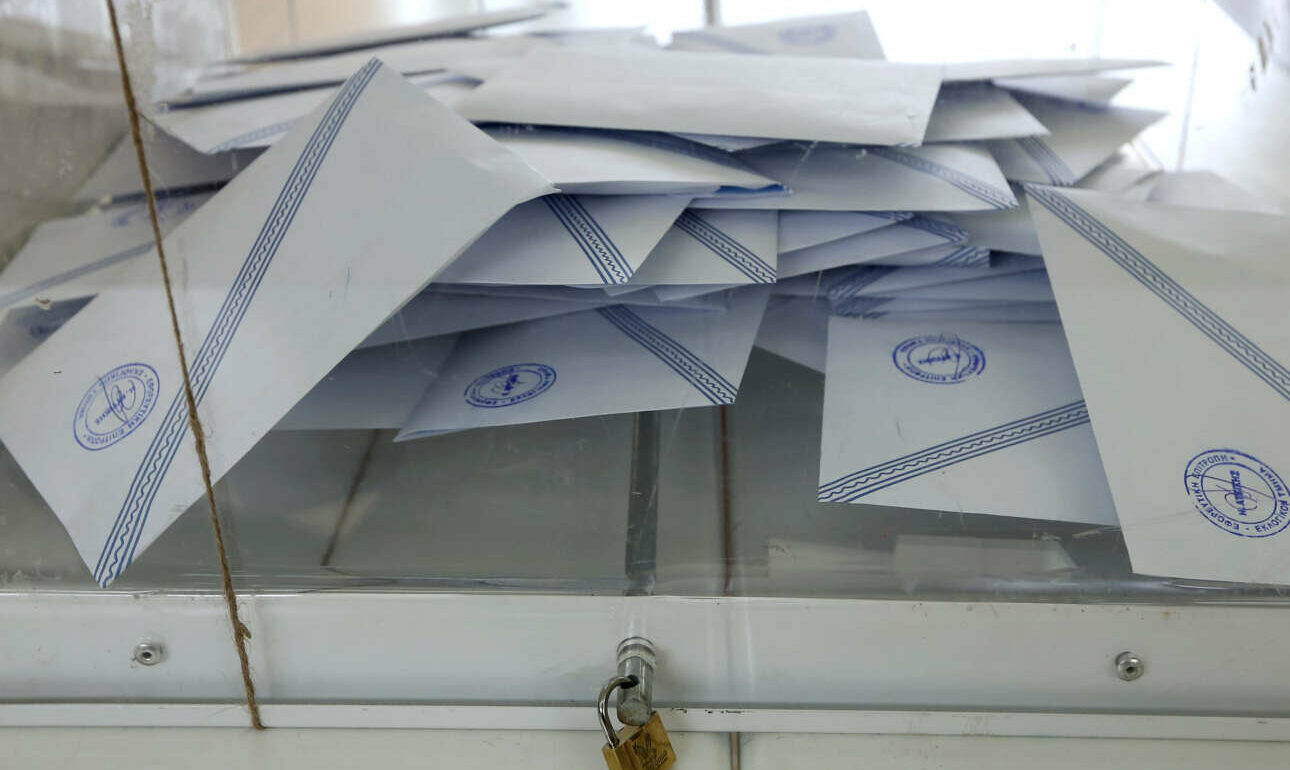 Δημοσκόπηση Marc: Προβάδισμα 12,4 μονάδων στη ΝΔ – Στο 14,8% το ΚΙΝΑΛ