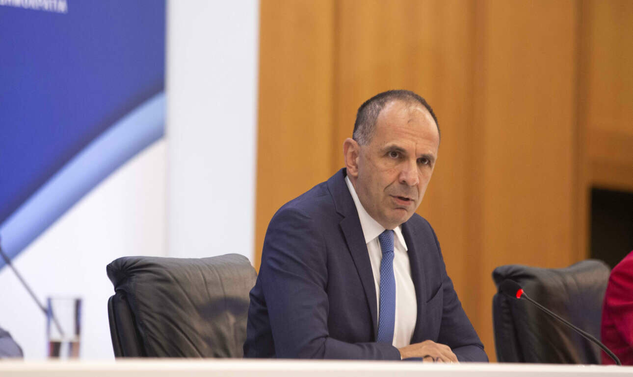 Γεραπετρίτης: Από τη Δευτέρα η εκπαίδευση των πρώτων πανεπιστημιακών αστυνομικών