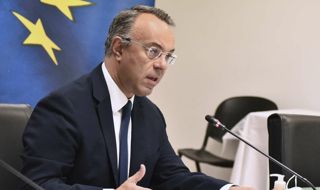 Για έξοδο στις αγορές προετοιμάζεται το υπουργείο Οικονομικών