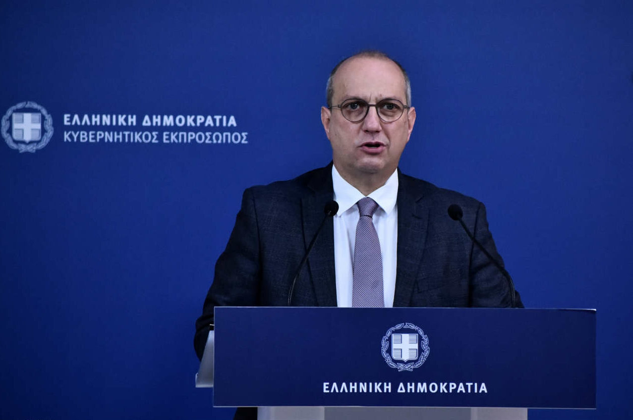 Οικονόμου για αναστολή εισφοράς αλληλεγγύης: «Μαζί με τους ανθρώπους του μόχθου και της προκοπής»