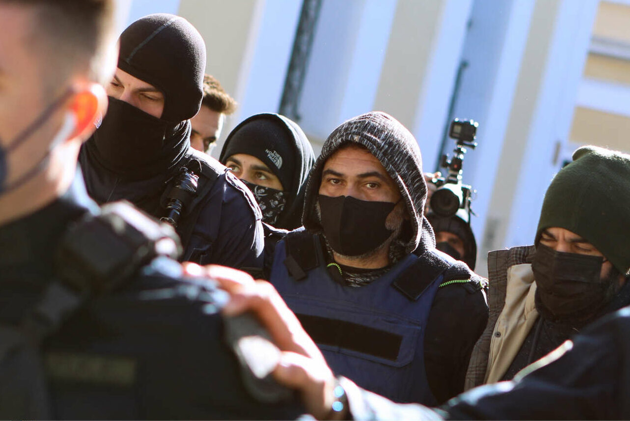 Στον ανακριτή ο 46χρονος που έστειλε στην Εντατική τη σύντροφό του – Μάχη για να κρατηθεί στη ζωή δίνει το θύμα