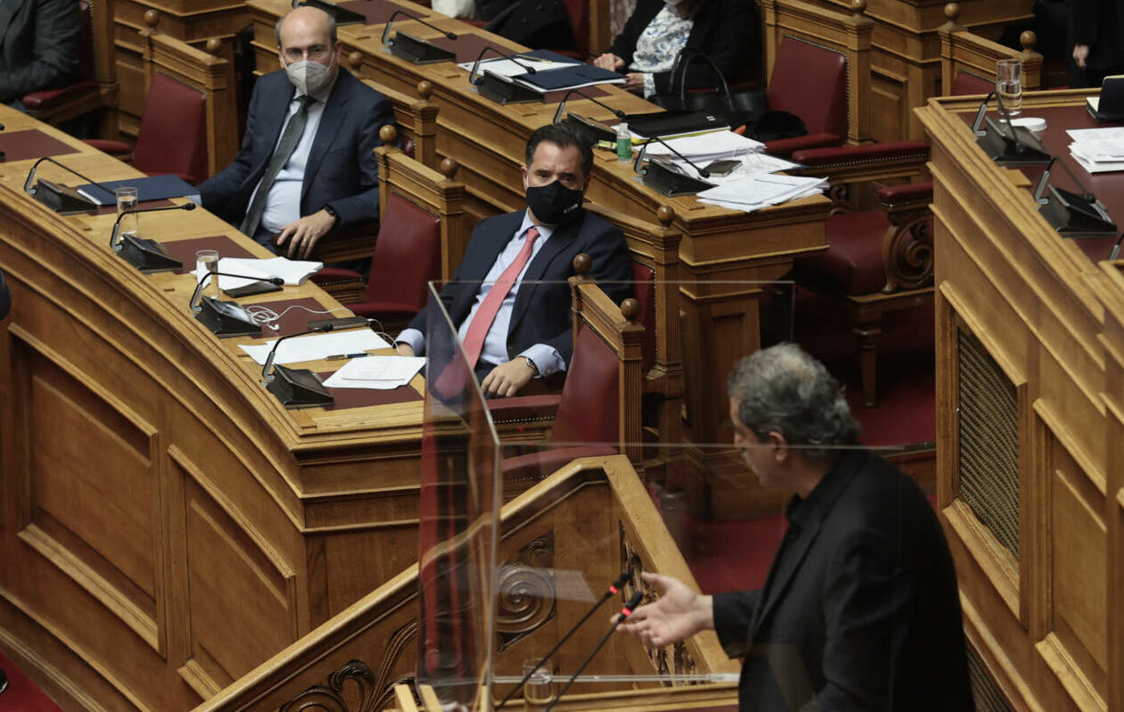 Αγριος καβγάς Γεωργιάδη – Πολάκη στο εντευκτήριο της Βουλής – τους χώρισε η φρουρά