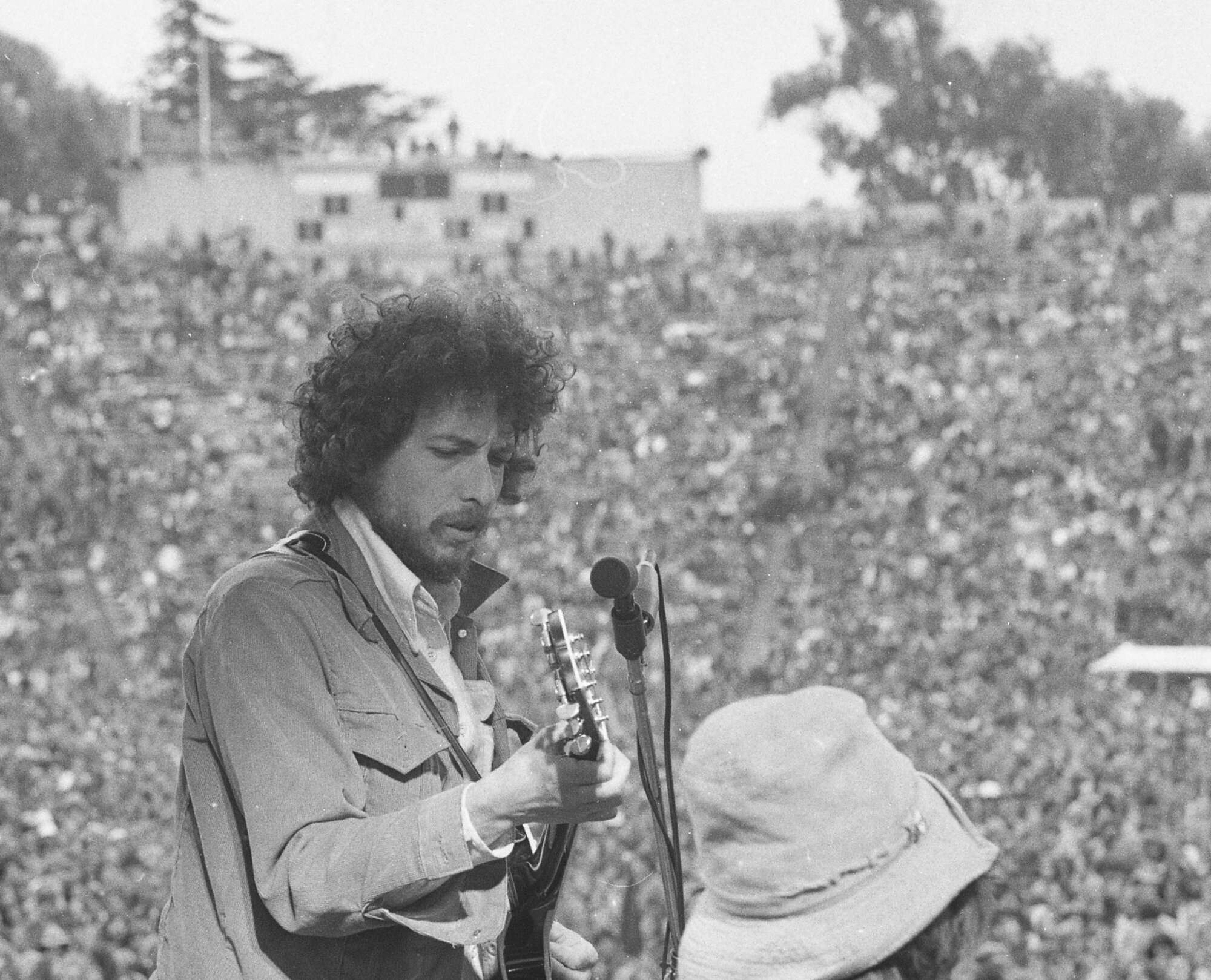 Ο Μπομπ Ντίλαν και ο αποχαιρετισμός στις ουτοπίες