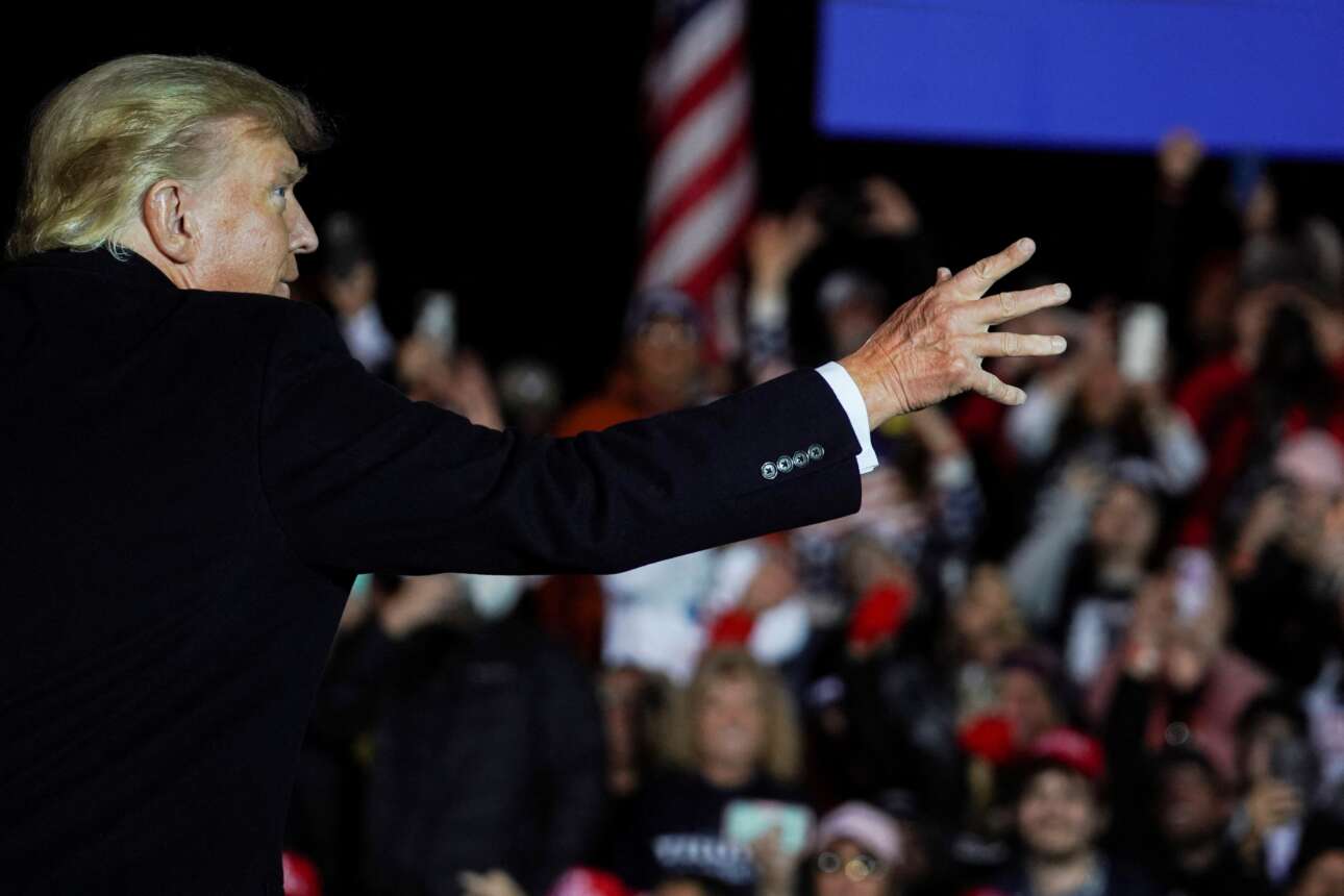 Τα… κομφετί του Τραμπ, η λύση τού σελοτέιπ και η 6η Ιανουαρίου