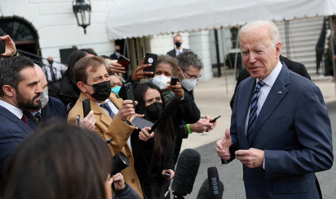 Ουκρανικό: Ο Μπάιντεν επιμένει να βλέπει εισβολή τις επόμενες ημέρες