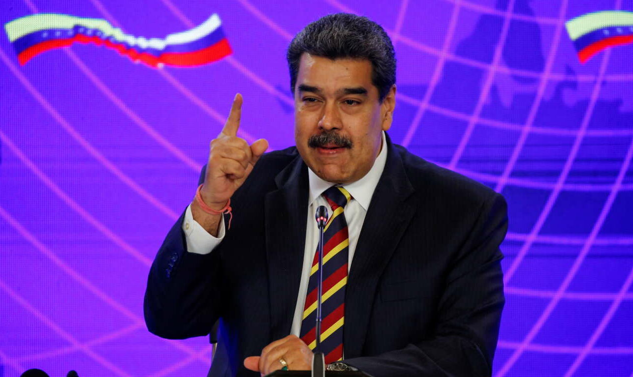 Ελεύθεροι δύο Αμερικανοί μετά τις διπλωματικές συνομιλίες Βενεζουέλας – ΗΠΑ