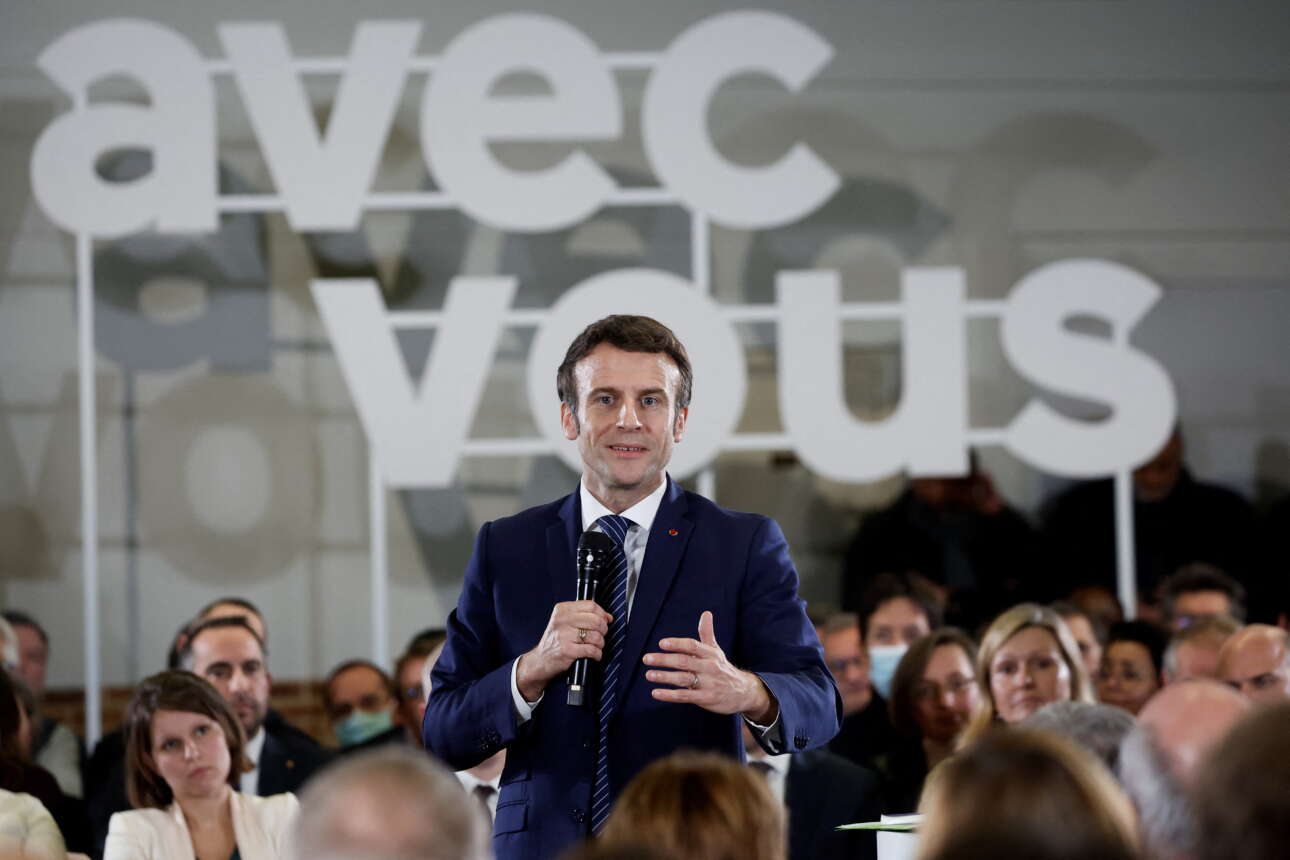 Μακρόν: Θα αυξήσω το όριο ηλικίας για τη συνταξιοδότηση από τα 62 στα 65