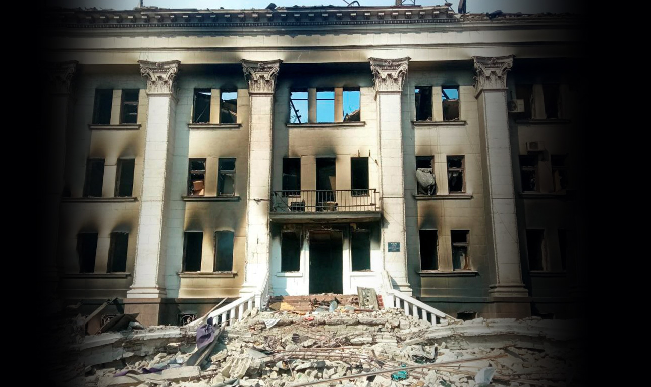 Μαριούπολη: 130 διασώθηκαν από τα ερείπια του θεάτρου – 1.300 στο κτίριο όταν έπεσε η ρωσική βόμβα