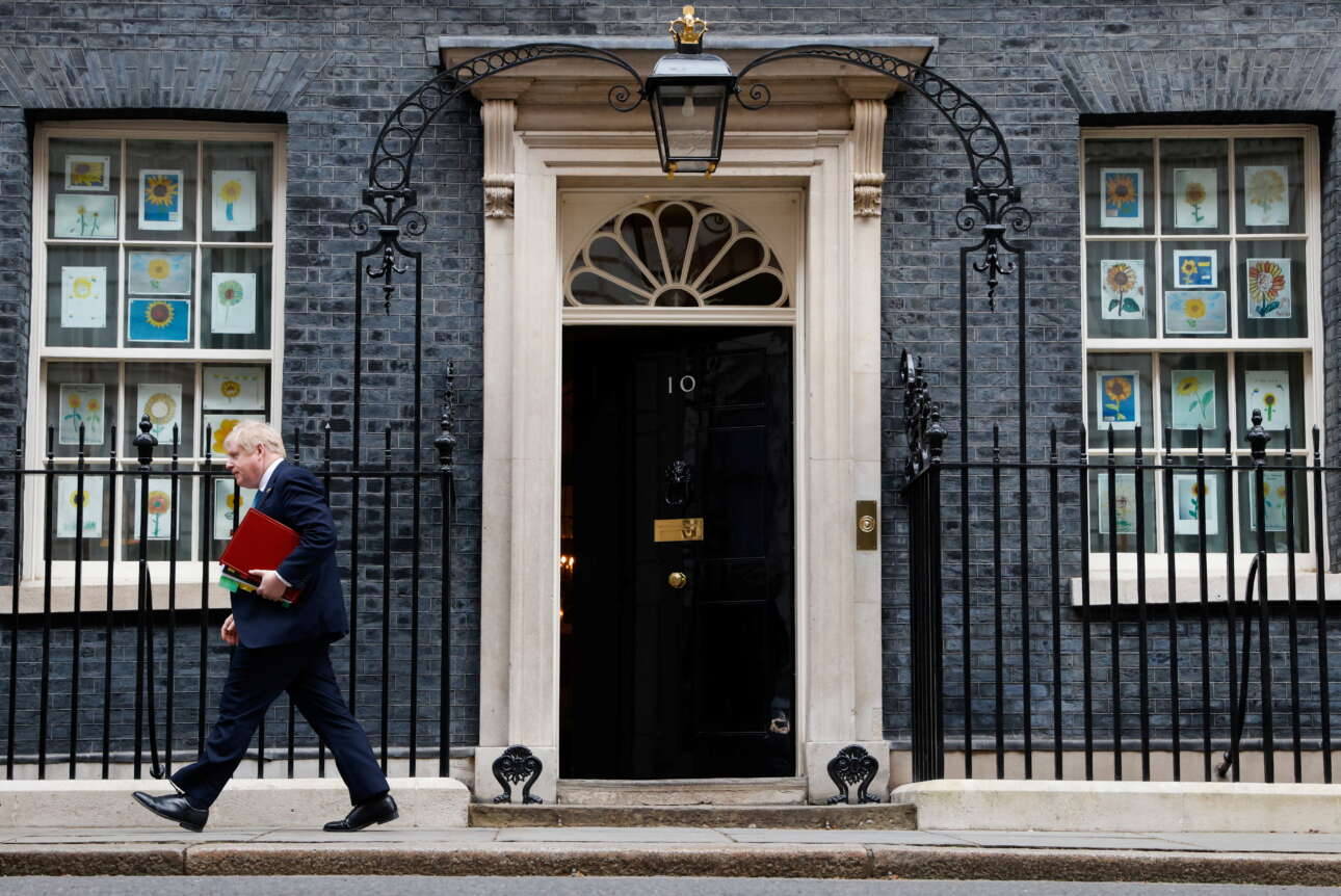 Πρόστιμα σε 20 άτομα –και στον Μπόρις Τζόνσον;– για το partygate ανακοίνωσε η Σκότλαντ Γιαρντ