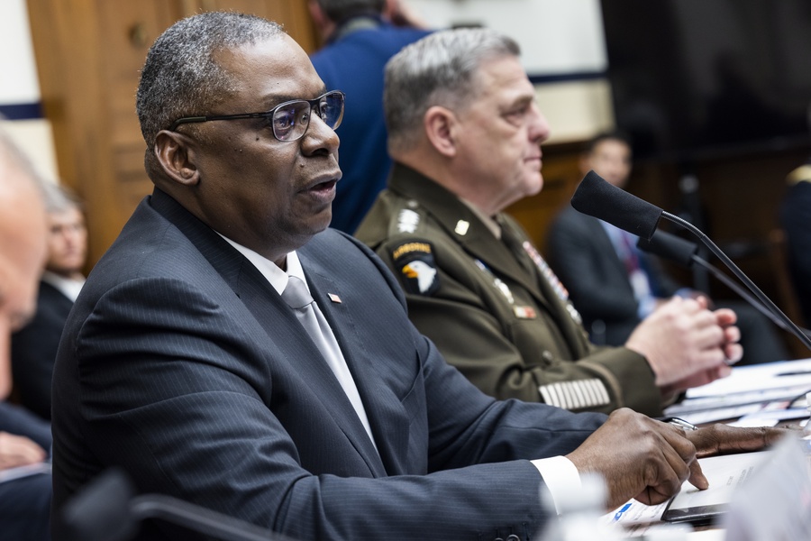 Πεντάγωνο: Παίρνουμε τηλέφωνο τους Ρώσους και δεν το σηκώνουν