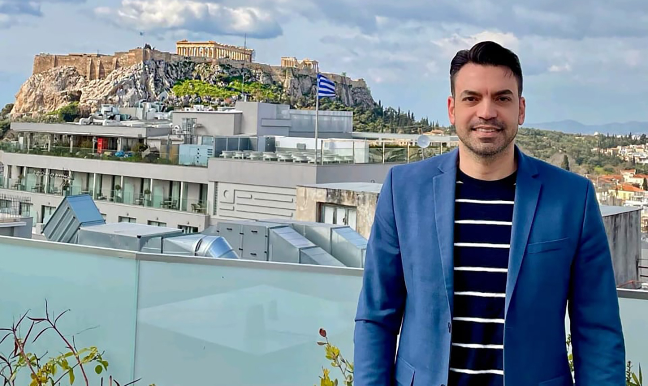 Τι κάνει στην Ελλάδα ένα στέλεχος του αμερικανικού Πενταγώνου;