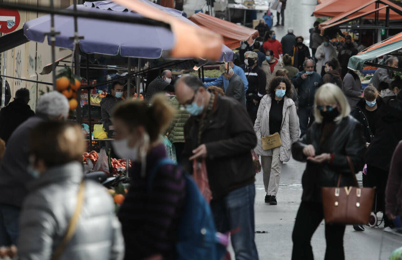 Τζανάκης: Κυρίαρχη η υποπαραλλαγή Ομικρον 2, αποτελεί το 70% νέων κρουσμάτων και νοσηλειών