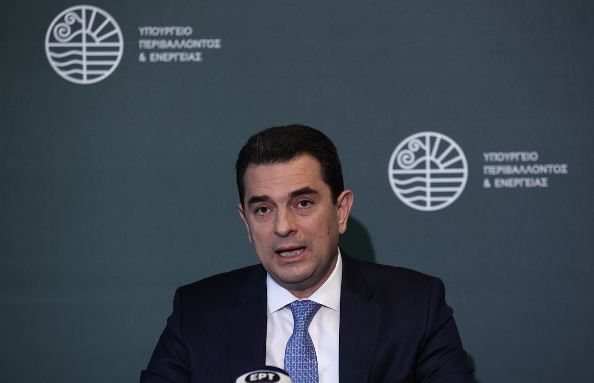 Σκρέκας: Πώς θα διαμορφωθούν οι επιδοτήσεις στο ρεύμα και το φυσικό αέριο τον Μάρτιο