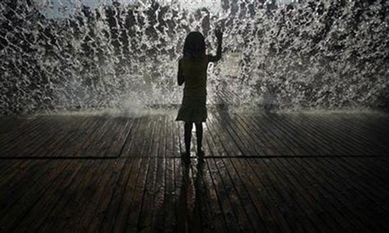 Πα-τέρας στη Θεσσαλονίκη βίαζε τις ανήλικες φίλες των παιδιών του