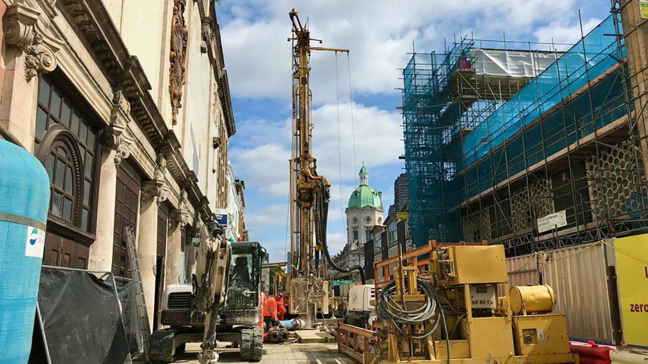 Βρετανία: «Απόδραση» από το φυσικό αέριο με τεράστιες αντλίες θερμότητας