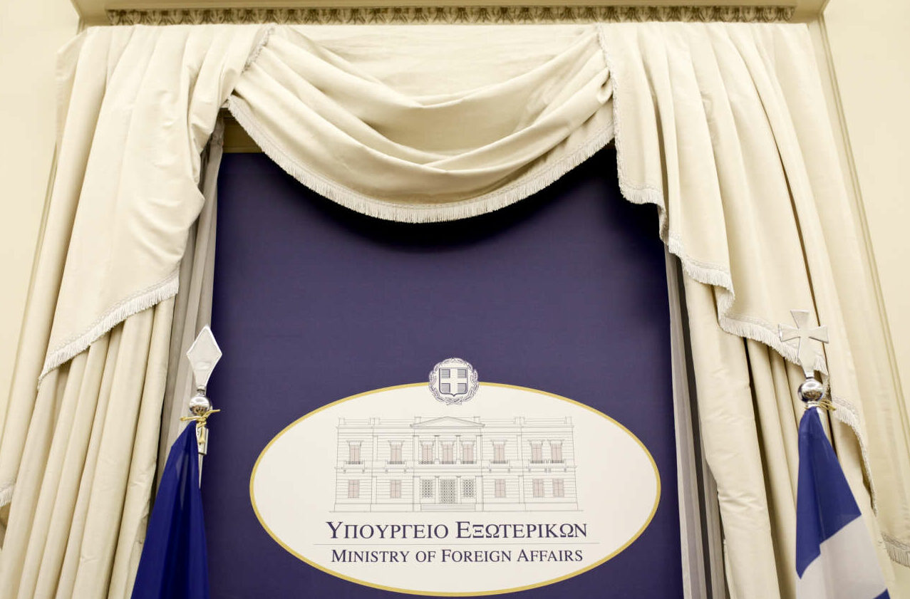 Υπουργείο Εξωτερικών: Personae non gratae 12 ρώσοι διπλωμάτες στην Ελλάδα