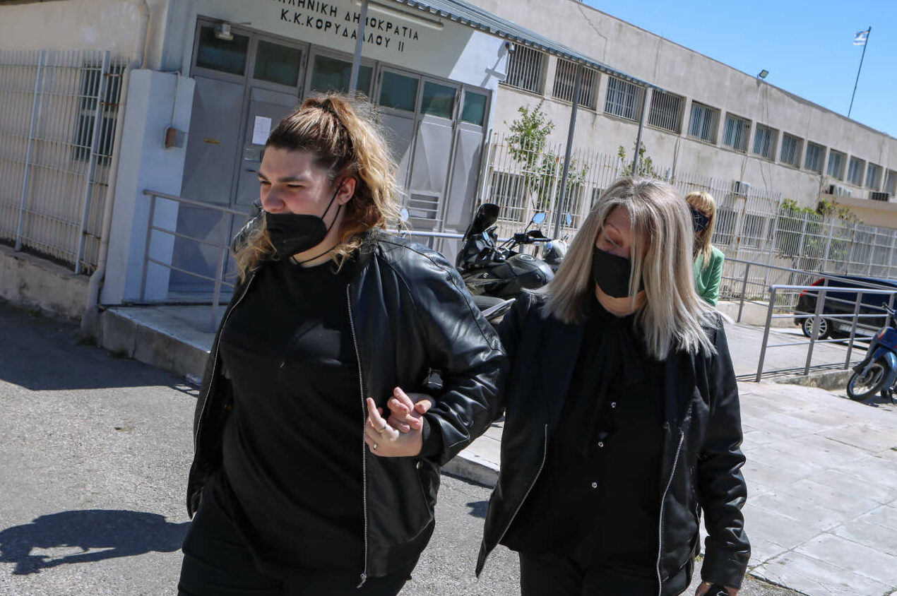 Kι άλλη προσαγωγή για την υπόθεση των τριών κοριτσιών στην Πάτρα – πληροφορίες για νέες συλλήψεις