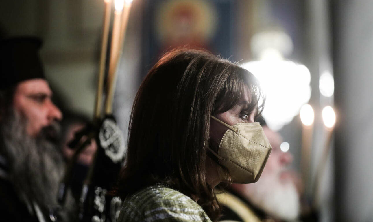 Σακελλαροπούλου: Ο ουκρανικός λαός φέρει τον δικό του σταυρό και αγωνίζεται ηρωικά για όλους μας