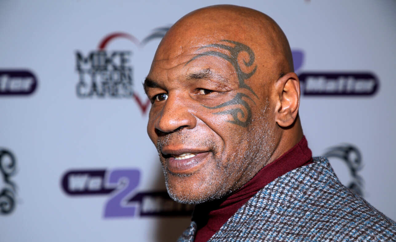 Ο Μάικ Τάισον γρονθοκόπησε «ενοχλητικό» συνεπιβάτη του σε αεροπλάνο