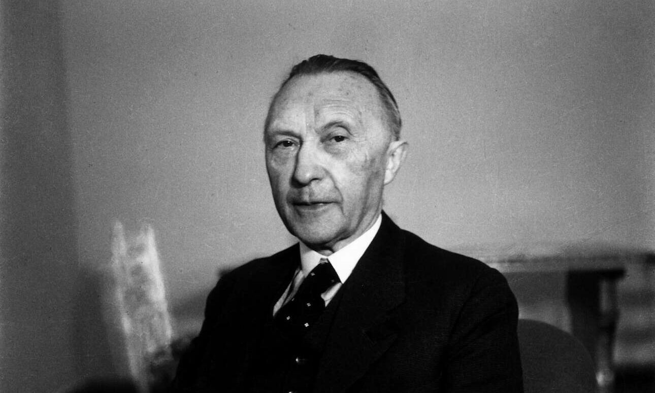 Η σκοτεινή πλευρά του Αντενάουερ: Πώς κατασκόπευε με πράκτορες το SPD