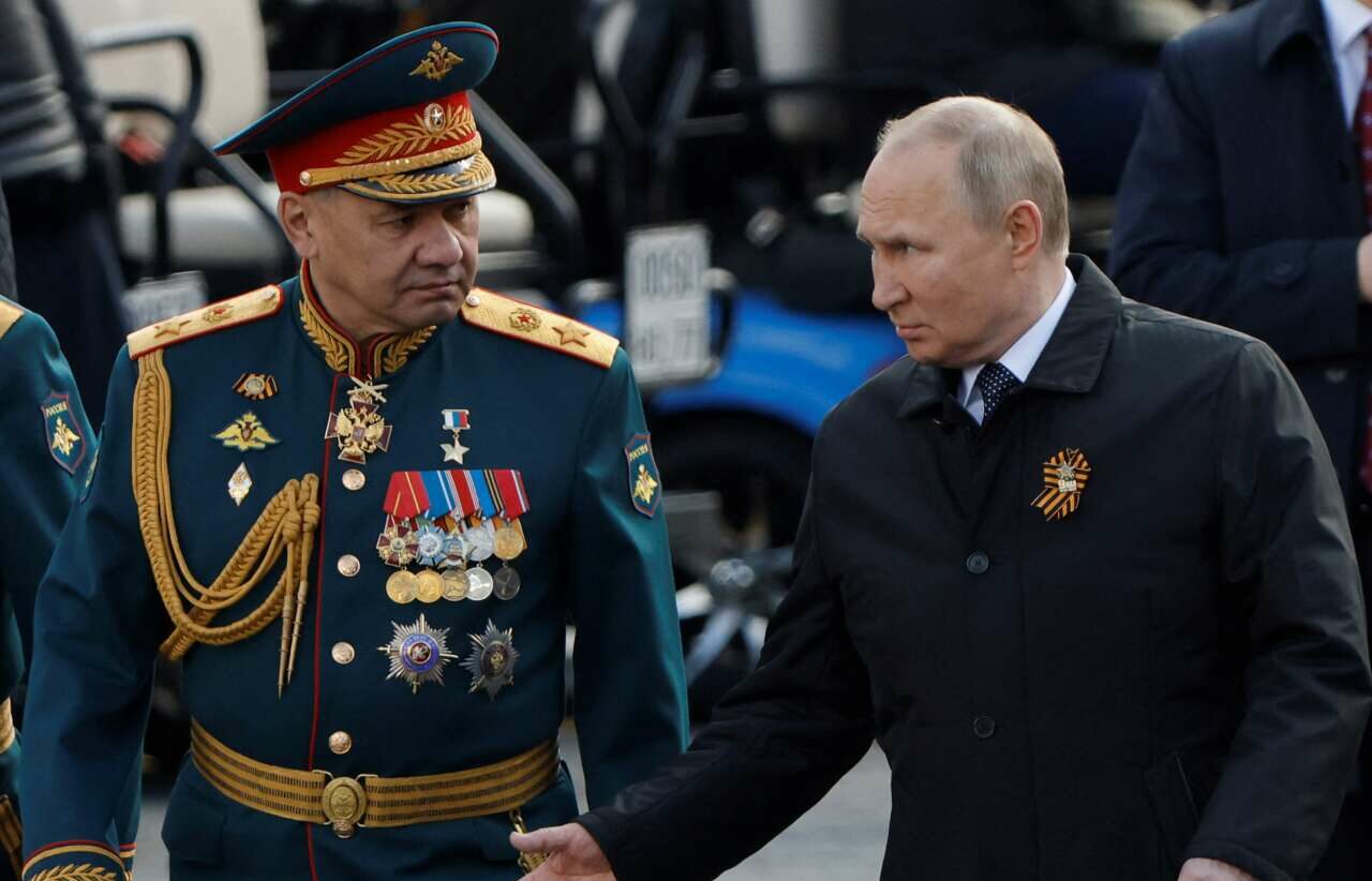 Ο έμπιστος Σοϊγκού δεν κινδυνεύει, αλλά μπορεί να χάσει το πόστο του