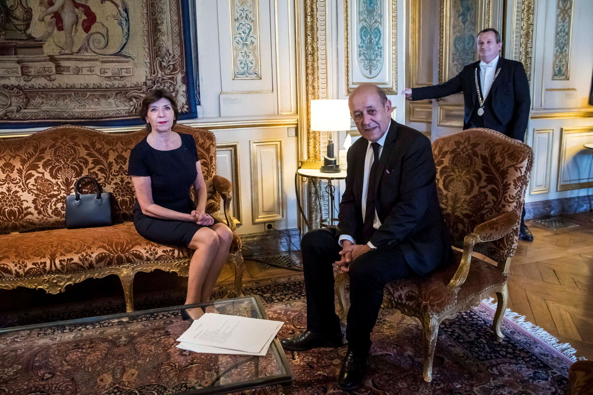 Μια Κορσικανή στο τιμόνι της γαλλικής διπλωματίας