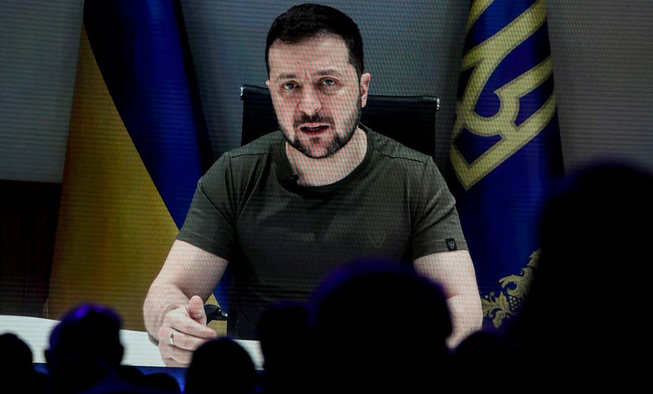 Ζελένσκι: Η Ουκρανία πρέπει να αντιμετωπίσει την πραγματικότητα και να μιλήσει στον Πούτιν