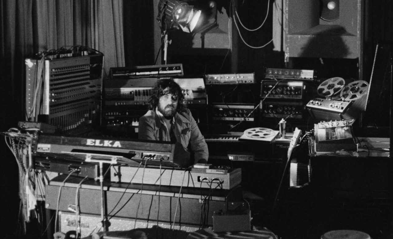 Πέθανε ο «παγκόσμιος» συνθέτης Βαγγέλης Παπαθανασίου