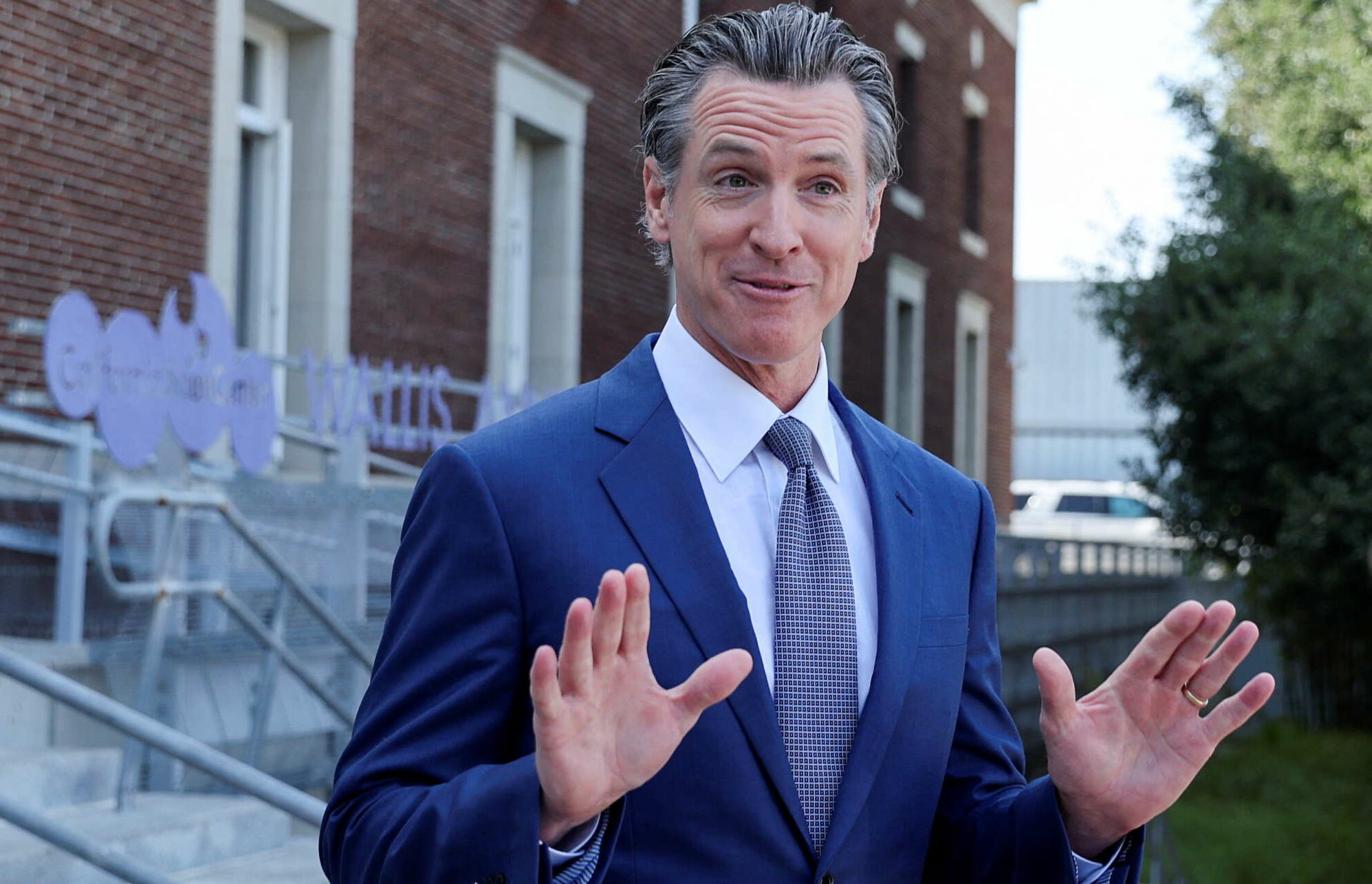 Γκάβιν Νιούσομ: Ο Καλιφορνέζος που καλοβλέπει τον Λευκό Οίκο