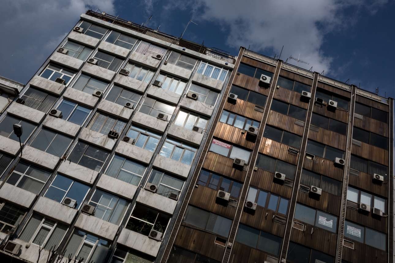 Επιχείρηση «θερμοστάτης»: Αμεσα μέτρα μείωσης της κατανάλωσης ενέργειας στο Δημόσιο κατά 10%